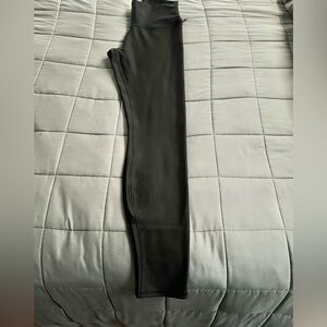 ALO Airlift Leggings